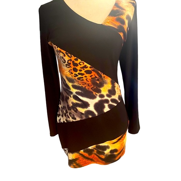 Frank Lyman Women’s Tunic (8) - Picture 1 of 6